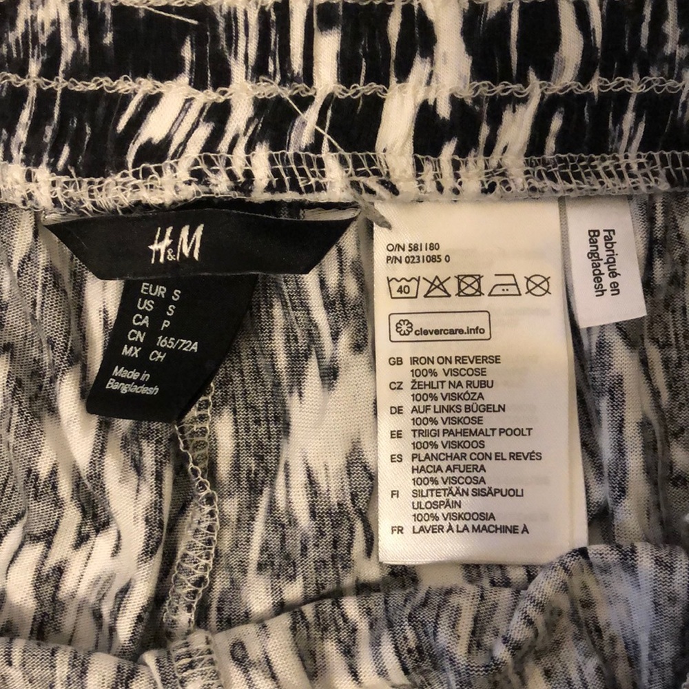 H&M Pants - Picture 3 of 3